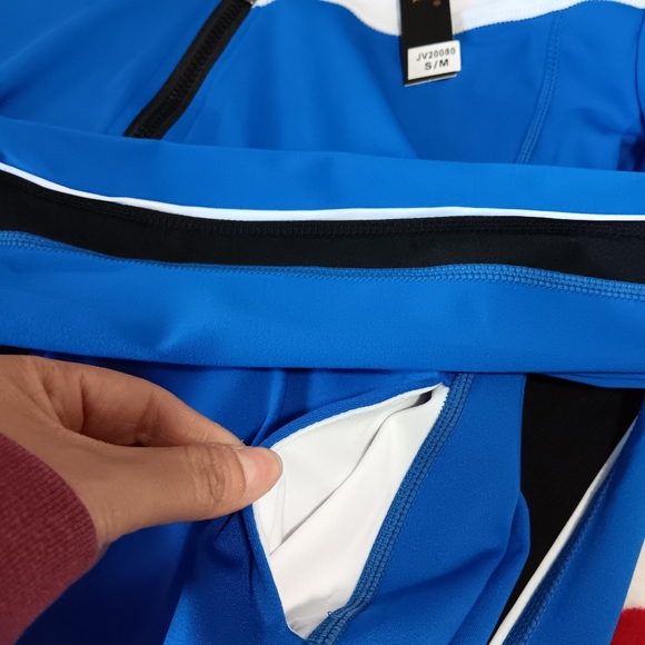 Nwt 3 piece workout set size small/medium - Picture 5 of 7